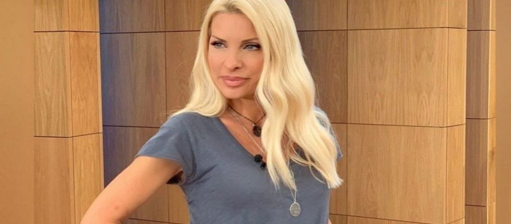 Ελένη Μενεγάκη: «Τρελάθηκε στον αέρα» όταν της τηλεφώνησε ο  Άγγελος – «Πού είσαι παιδί μου;»