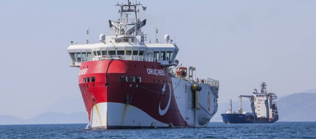 Το Oruc Reis πέρασε «ξυστά» από τις ακτές του Καστελόριζου