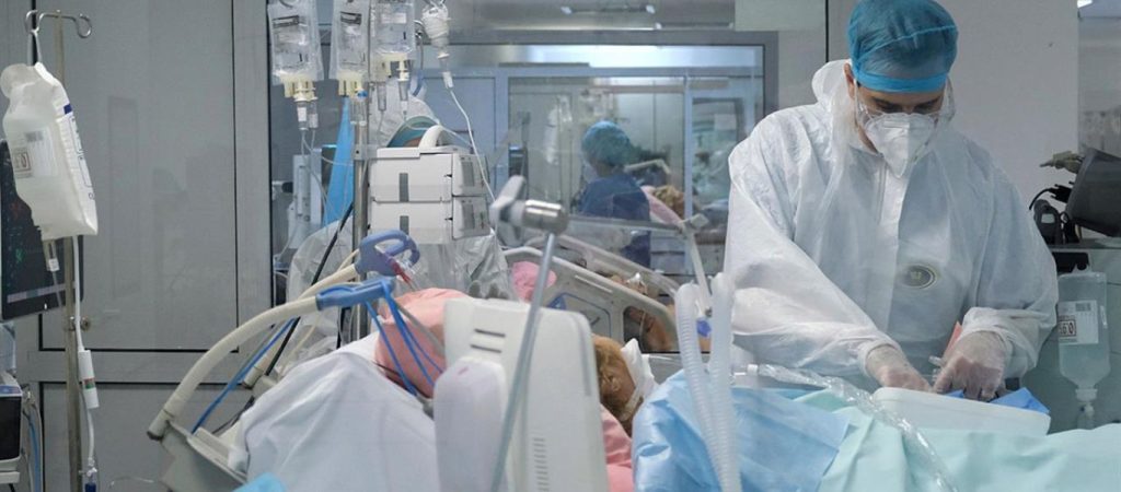 ΠΟΕΔΗΝ: «Διασωληνωμένος εκτός ΜΕΘ ο παλαίμαχος ποδοσφαιριστής του Ολυμπιακού Β.Μποτίνος»