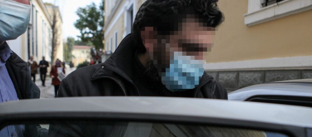 Ιερέας που φέρεται να βίασε ανήλικη: «Ίσως να με είχε ερωτευτεί»