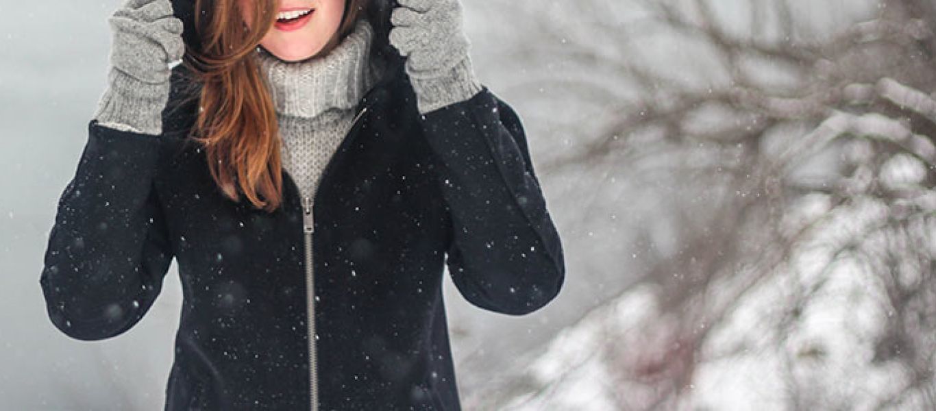 Κρύο & χιόνια: Πώς θα ντυθείτε σωστά για να μην κρυώσετε