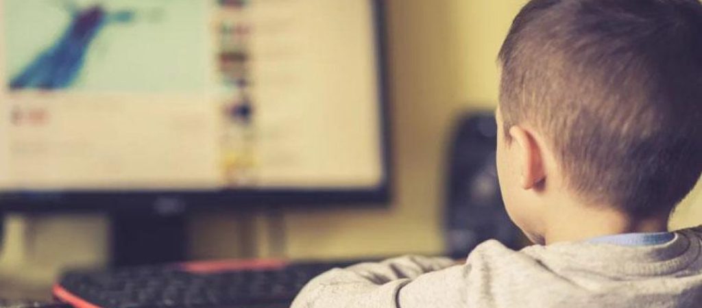 Τηλεκπαίδευση για τα σχολεία που κλείνουν λόγω κακοκαιρίας