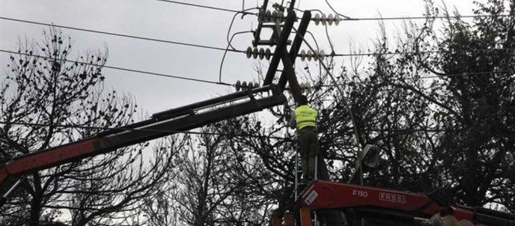 Προβλήματα ηλεκτροδότησης σε περιοχές της δυτικής Θεσσαλονίκης λόγω βλάβης μετασχηματιστή