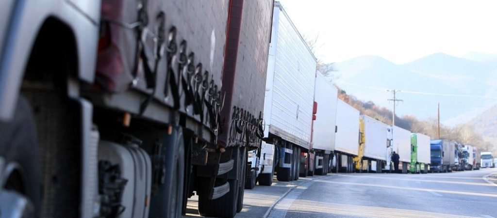 Απαγόρευση κυκλοφορίας βαρέως τύπου οχημάτων σε Αττική Οδό, Δ.Π.Λ. Υμηττού, Περιφερειακή Αιγάλεω