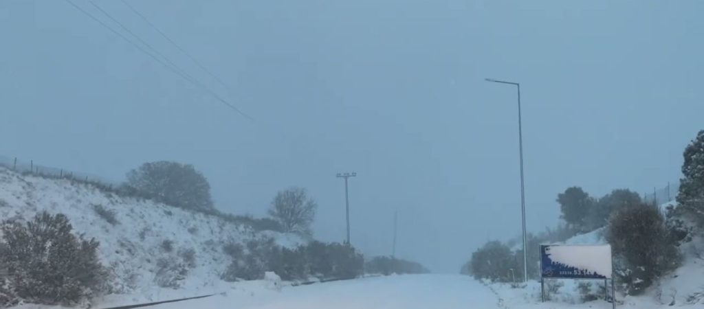 Αμαξοστοιχίες Intercity Αθήνα – Θεσσαλονίκη: Κόλλησαν σε Φθιώτιδα και Βοιωτία