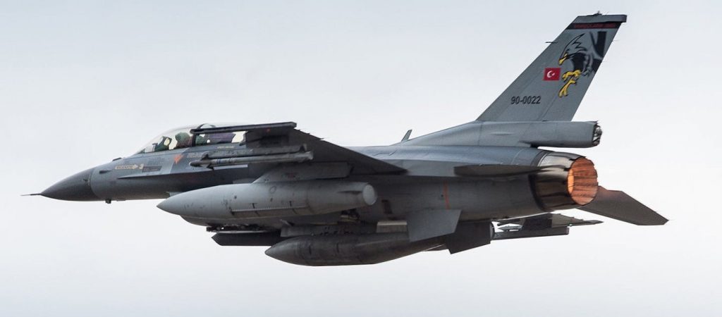 Τουρκικό μαχητικό F-16 πέταξε πάνω από τη Ζουράφα (upd)