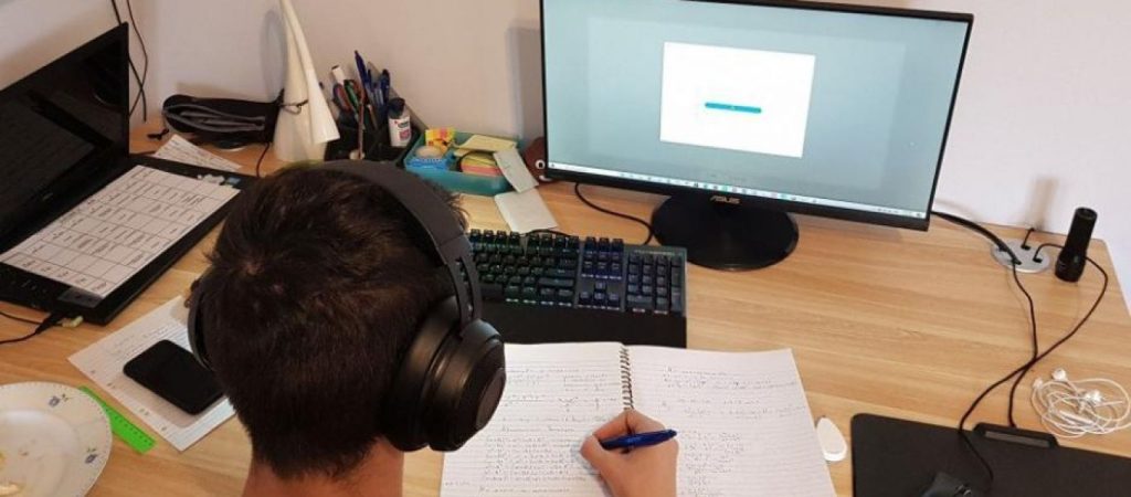 Επίσημο: Κλειστά και αύριο τα σχολεία – Χωρίς τηλεκπαίδευση οι μαθητές (upd)