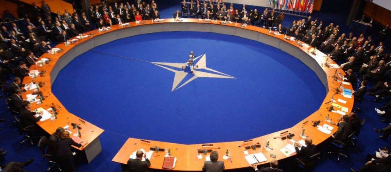 NATO: «Με υψηλό κόστος μια επιπρόσθετη ρωσική επίθεση κατά της Ουκρανίας»