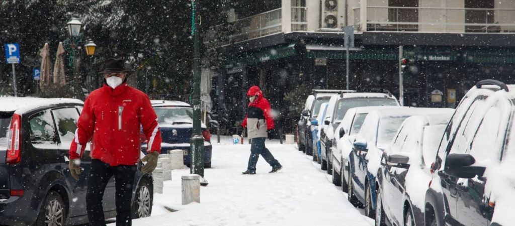 Χωρίς delivery και courier αύριο η Αττική και η Κρήτη – Τι θα γίνει με τα καταστήματα
