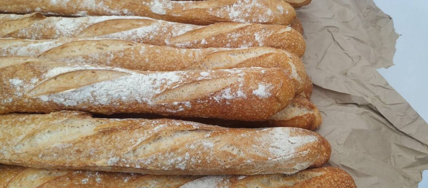 Γαλλία: Πως η μείωση στην τιμή της μπαγκέτας φέρνει… πόλεμο
