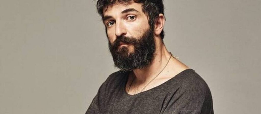 Θύμα χάκερ έπεσε ο Άρης Σερβετάλης – Oι επιτήδειοι επιχειρούν να αποσπάσουν χρηματικά ποσά