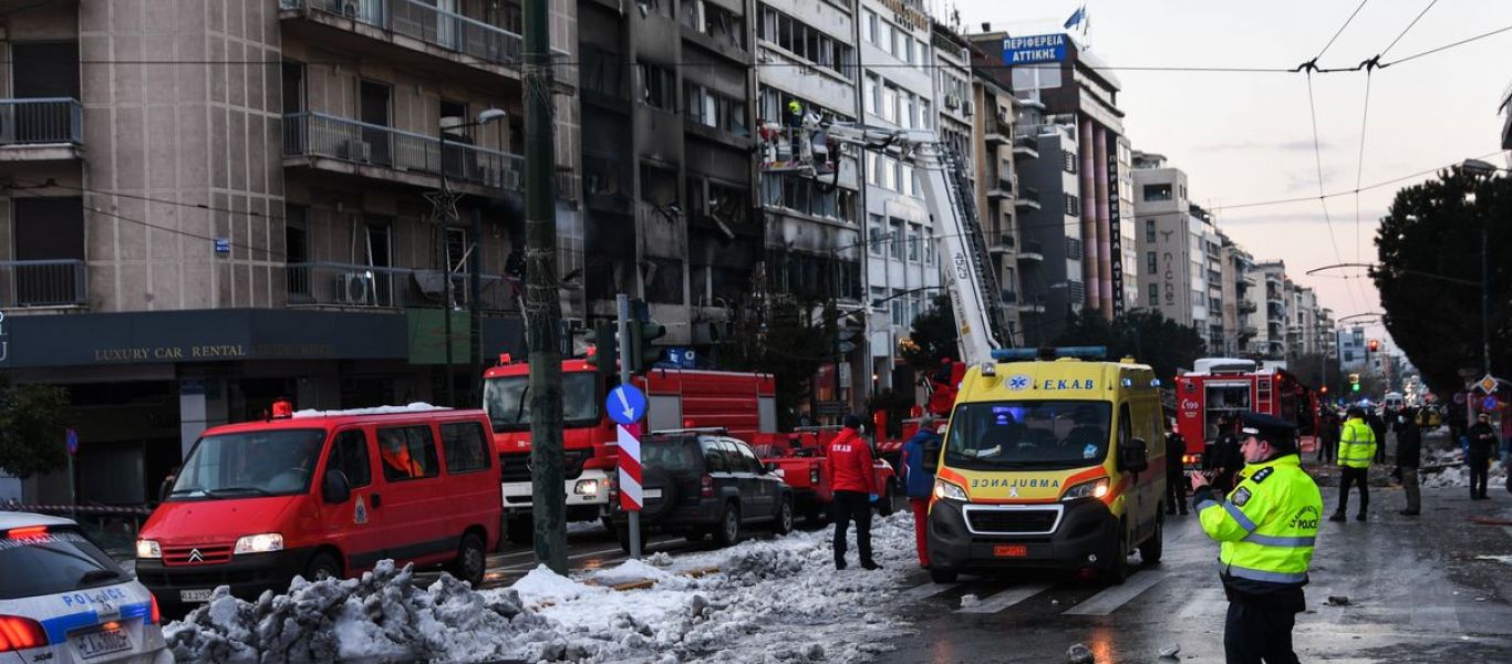Πέπλο μυστηρίου γύρω από την έκρηξη στη Συγγρού: Το κτίριο δεν είχε παροχή φυσικού αερίου – Βρέθηκε και «οπλοστάσιο»
