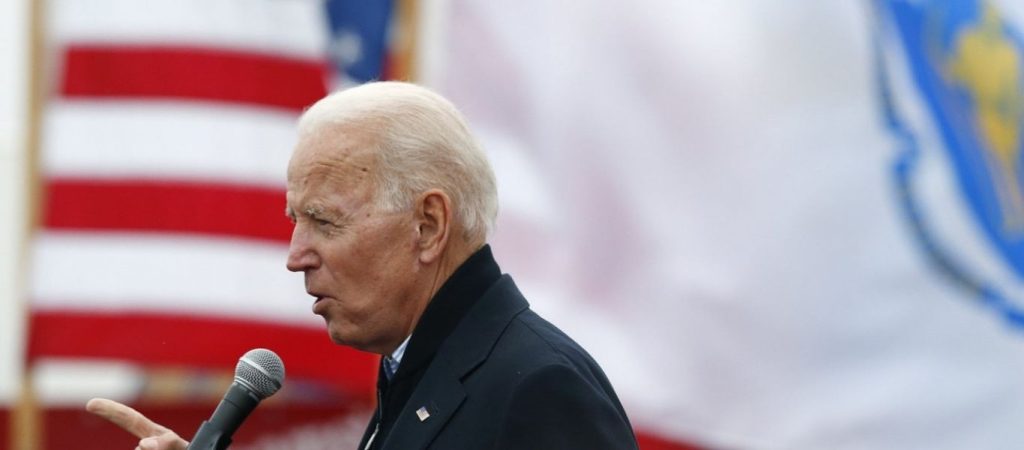 Συνάντηση Μπάιντεν – Σολτς στον Λευκό Οίκο – Στο επίκεντρο η ένταση μεταξύ Ρωσίας και Ουκρανίας