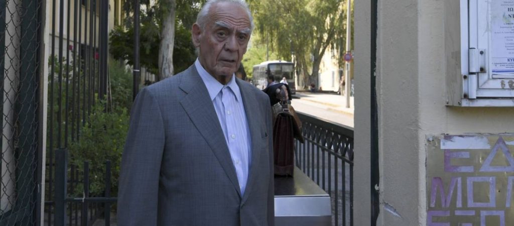 Άκης Τσοχατζόπουλος: «Αυτή είναι η έκπληξη στις τρεις διαθήκες του»
