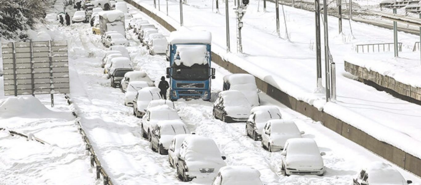 Meteo: Διπλάσιος ο χιονιάς του 08 – Άρθρο κόλαφος για την κυβέρνηση Μητσοτάκη που «θάφτηκε» στο χιόνι