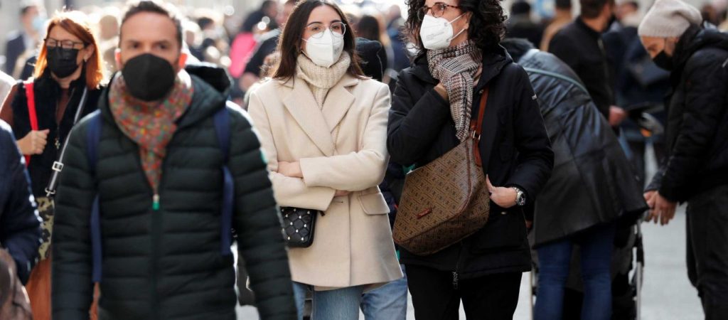 Βαρύτατες κοινωνικές «πληγές» αφήνει ο κορωνοϊός – Τι αναφέρουν οι έρευνες