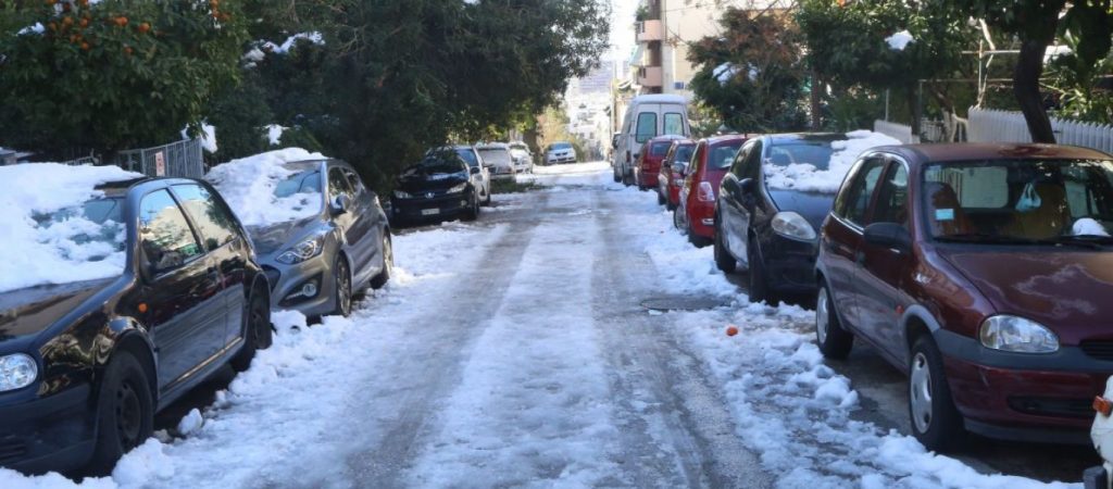 Οργισμένοι οι κάτοικοι από τον Γέρακα: «Δεν έχουμε ρεύμα πέντε μέρες» –  «Έχουμε μωρά στο σπίτι»!