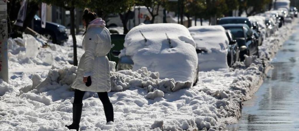 «Καρφιά» από τις Περιφέρειες για την κακοκαιρία: «Δεν μπορεί η Αυτοδιοίκηση να είναι πάντα το εξιλαστήριο θύμα»
