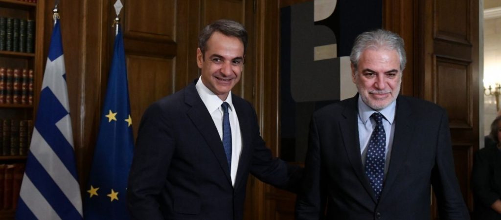 Κυβέρνηση υπό κατάρρευση: «Πανστρατιά» υπουργών κατά Χ.Στυλιανίδη για να διασωθεί… ο Κ.Μητσοτάκης