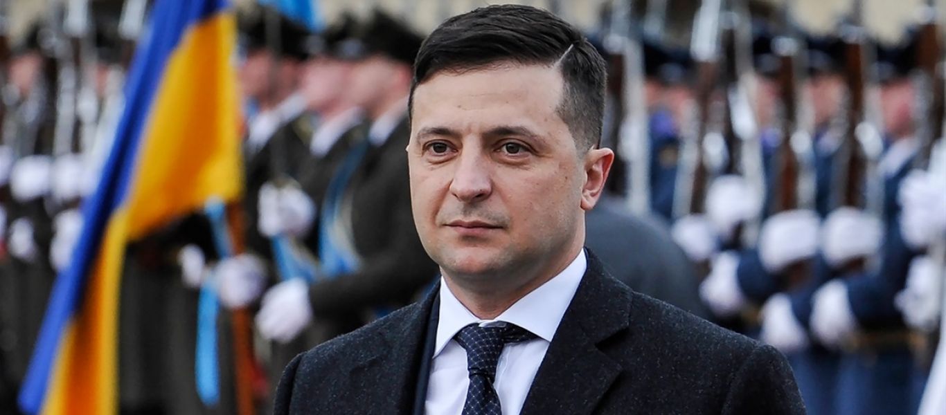 Β.Ζελένσκι σε Μακρόν: «Ο διάλογος με τη Μόσχα πρέπει να συνεχιστεί για την αποκλιμάκωση της έντασης»