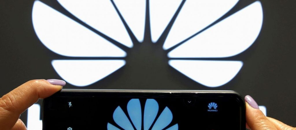 Huawei: Μήνυσε την Σουηδία επειδή την απέκλεισε από το 5G