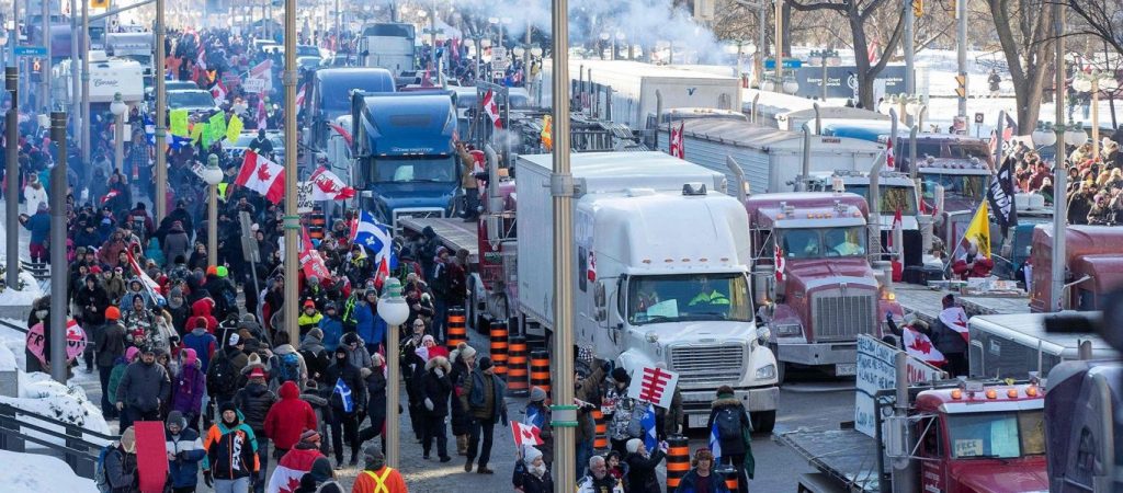 Καναδάς: Οι πολίτες «πολιόρκησαν» το κοινοβούλιο – Σε άγνωστη τοποθεσία η οικογένεια του Τ.Τρυντώ