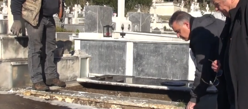 Αναστάτωση στη Ναύπακτο: Λείπουν τα οστά του στρατηγού Τζαβέλλα από το μνημείο (βίντεο)