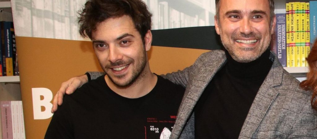 Ο Γιώργος Καπουτζίδης αποχαιρέτησε στη σκηνή του θεάτρου τον Πάνο Νάτση