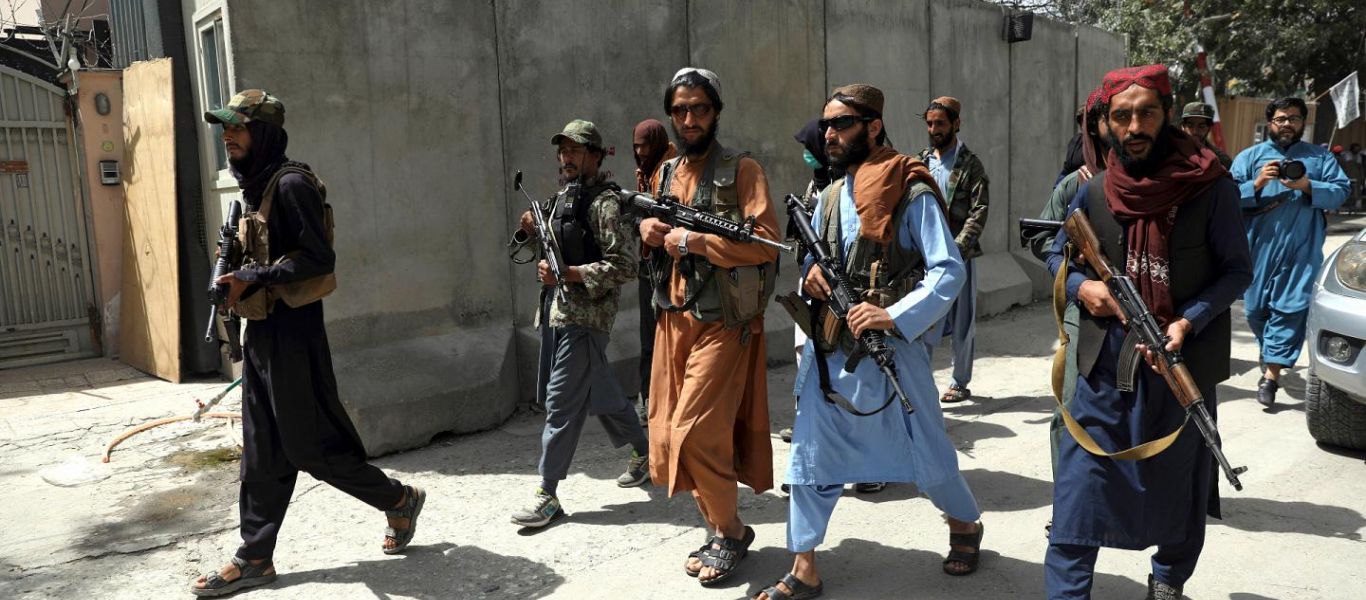 Αφγανιστάν: Τουλάχιστον 100 μέλη της πρώην κυβέρνησης σκοτώθηκαν από τους Ταλιμπάν