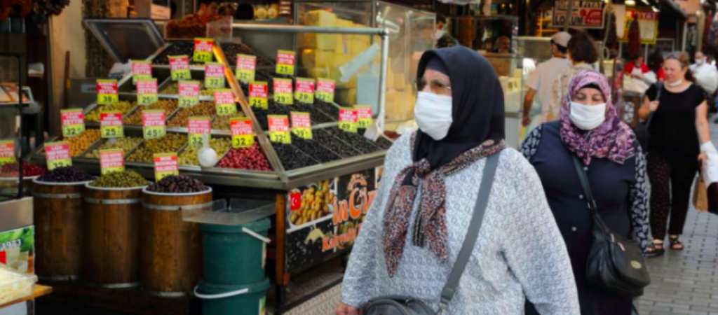 Τουρκία: 100.000 νέα κρούσματα της Όμικρον