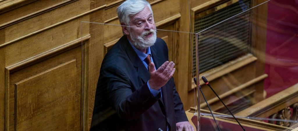 Βουλευτής ΝΔ Γ.Λοβέρδος: Δημοσίευσε «μπαγιάτικη» φωτογραφία για να τιμήσει τους πεσόντες των Ιμίων