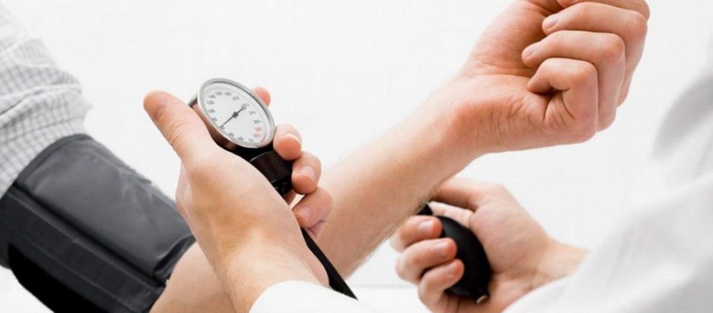 Δείτε πώς θα «ρίξετε» την υψηλή αρτηριακή πίεση… περπατώντας