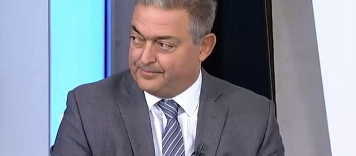 Θ.Βασιλακόπουλος ζητά εν εξάλλω τον υποχρεωτικό εμβολιασμό όλων: «Οι Έλληνες είμαστε πλούσιοι – Τι είναι τα 100 ευρώ;»