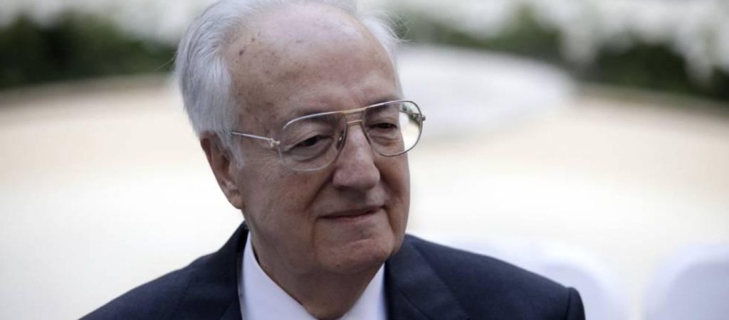 Χρήστος Σαρτζετάκης: Τα γαλάζια ψηφοδέλτια με το όνομά του και η ψήφος Αλευρά (φωτο)