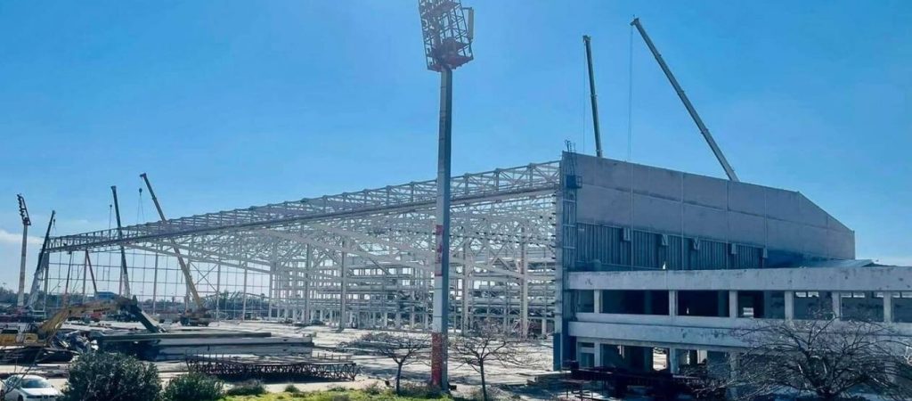 Το κλειστό του Ελληνικού γίνεται «κάτοικος» Ιωαννίνων – Ξεκίνησε το ξήλωμα