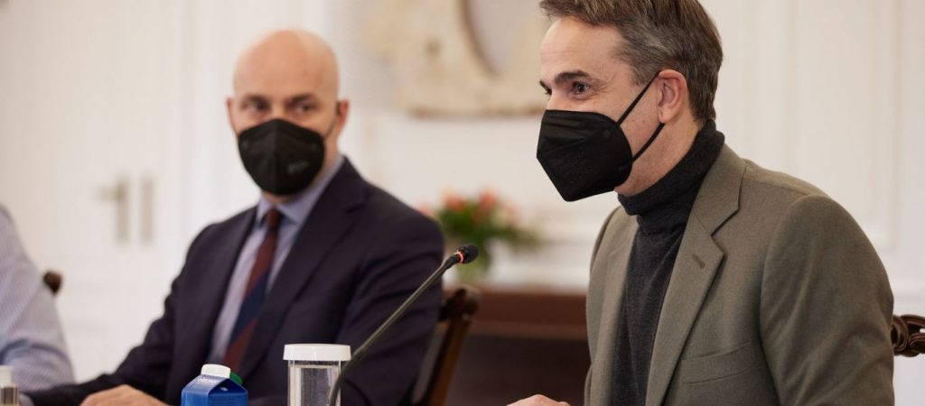 «Πήρες και εσύ μέιλ από τον Κ.Μητσοτάκη;» – Τι έστειλε ο πρωθυπουργός μετά την πρόταση μομφής