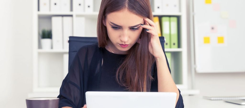 Πέντε χαρακτηριστικά της τοξικής τελειομανίας που μπορούν να σου κάνουν κακό