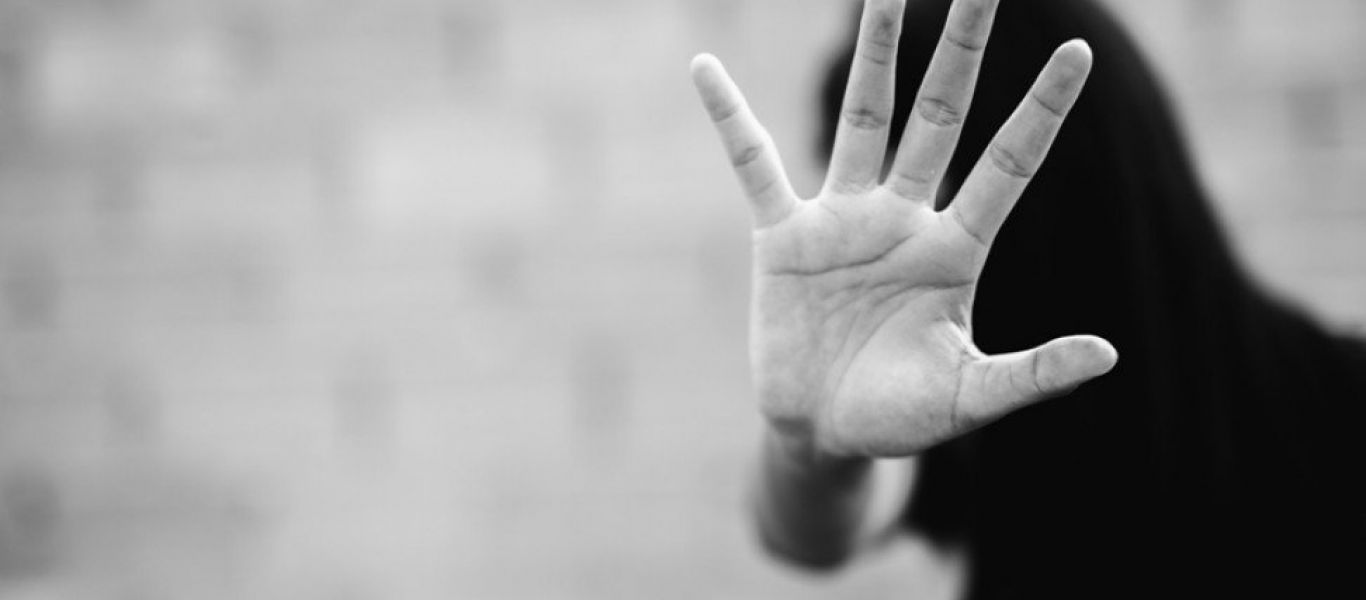 Βόλος: 22χρονη καταγγέλλει απόπειρα βιασμού από τον εργοδότη της