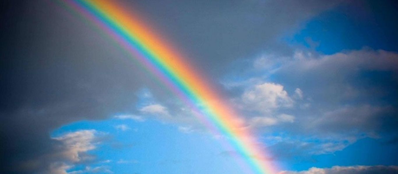 Αυτό το ήξερες; – Τι προκαλεί το ουράνιο τόξο όταν δεν υπάρχει βροχή;