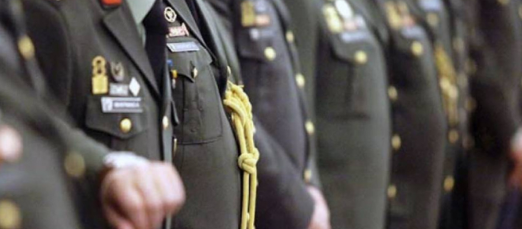 Κατά της κυβέρνησης οι απόστρατοι αξιωματικοί για τα αναδρομικά: «Μας αγνοεί – Θα τα πούμε στις εκλογές»