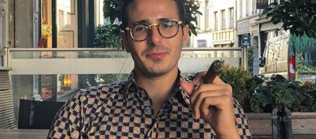Το Instagram του απατεώνα του Tinder «έριξαν» οι συνδρομητές του Netflix (βίντεο-φωτο)