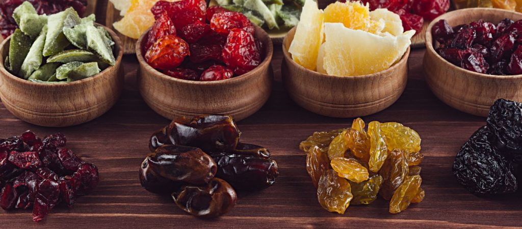Aποξηραμένα φρούτα: Το τέλειο υποκατάστατο γλυκού – Ποια έχουν τις περισσότερες βιταμίνες