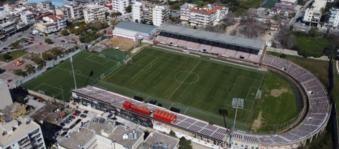 Πάτρα: Δημοτικός σύμβουλος βγήκε ζωντανά στο δημοτικό συμβούλιο… από τον αγώνα της Παναχαϊκής