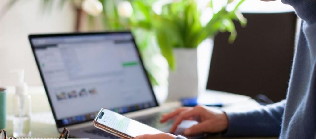 Υπέρ της τηλεργασίας και μετά την πανδημία δηλώνουν οι περισσότεροι Έλληνες