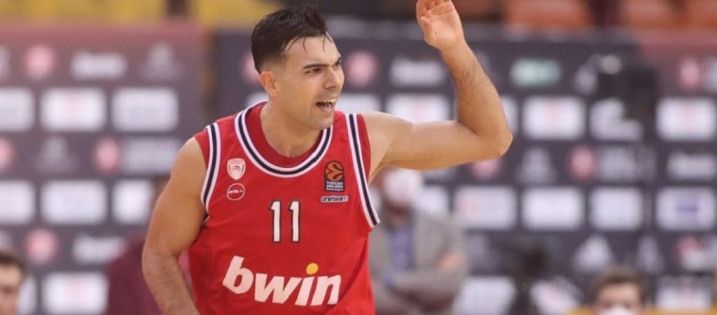 Ευρωλίγκα: Ολυμπιακός – Εφές 87-85 με τρίποντο του Σλούκα στην λήξη