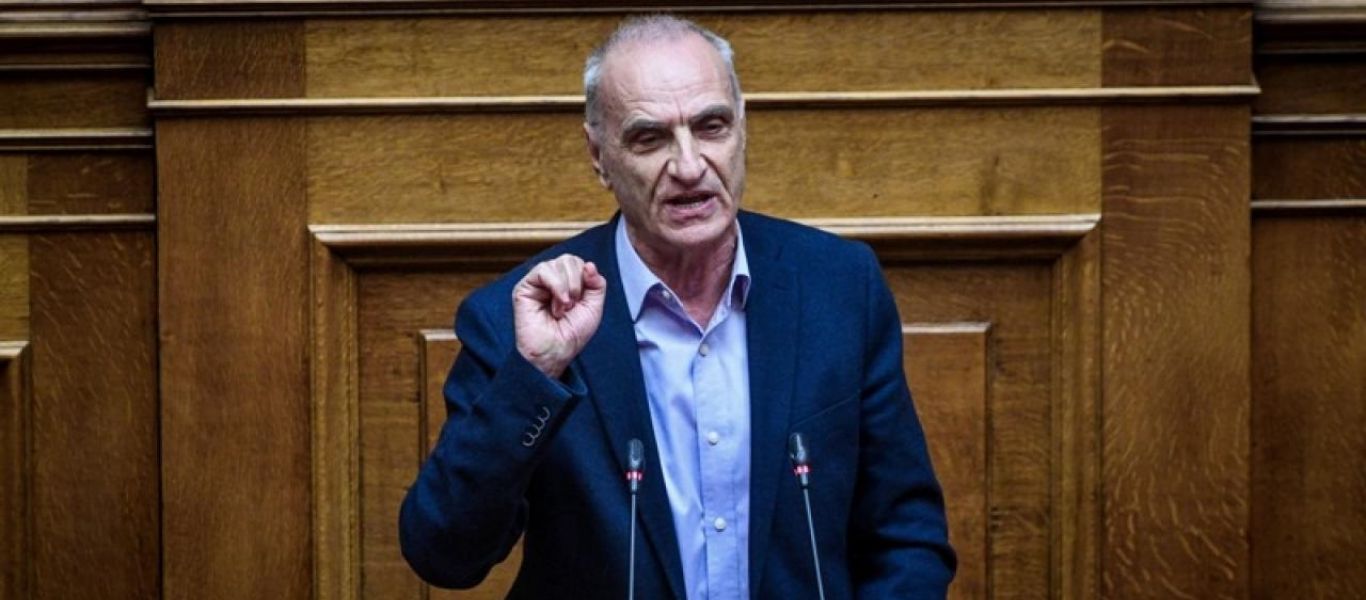 Ο Γ.Βαρεμένος μας ενημερώνει για την «υπεύθυνη στάση» του ΣΥΡΙΖΑ: «Μη με διακόπτετε… έφαγε γκολ ο Παναιτωλικός»