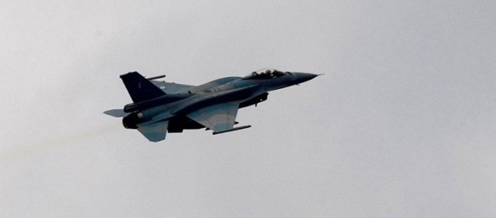 ΗΠΑ: Συντριβή μαχητικού αεροσκάφους στην Αριζόνα – Σώος ο πιλότος
