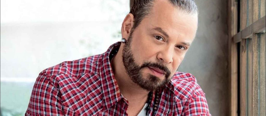 Χ.Δάντης από ΗΠΑ για μάσκες και πιστοποιητικά: Στην Ελλάδα είμαστε υποχείρια μιας πρωτοφανούς δικτατορίας!