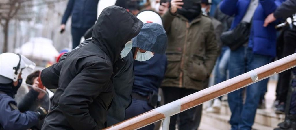 Δολοφονία Άλκη: 25χρονο Έλληνα με το όνομα «Ντίνος» αναζητεί η αστυνομία – Ο 12ος εμπλεκόμενος