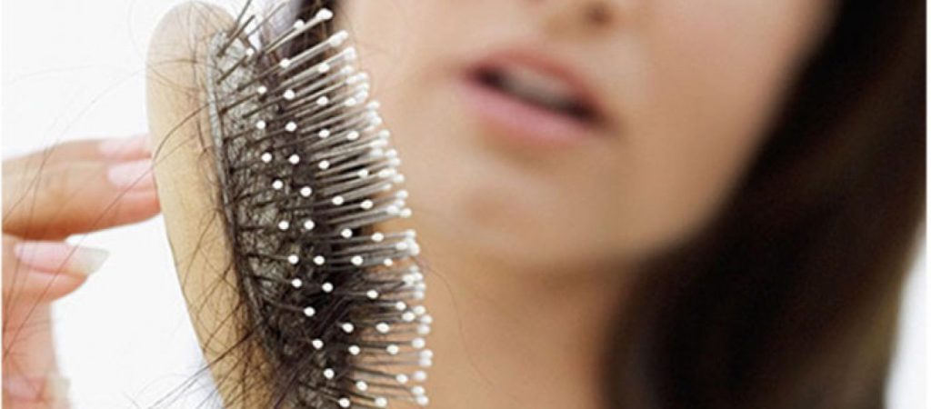 Να τι πρέπει να τρώτε για να μη σας πέφτουν τα μαλλιά